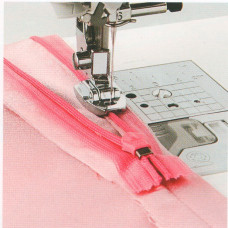 Patka pro skrytý zip Brother NF004 Patka pro skrytý zip Brother NF004