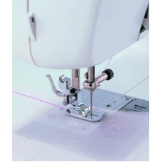 Patka pro rovný steh 5 mm Brother F011 Patka pro rovný steh 5 mm Brother F011