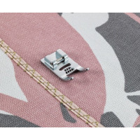 Patka pro našívání až 7 tkanic 7 mm Brother F020 Patka pro našívání až 7 tkanic 7 mm Brother F020