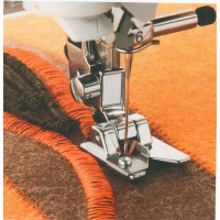 Smyčkovací patka Brother F025 Smyčkovací patka Brother F025