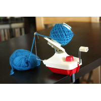 Navíječ pletací příze W5 Navíječ pletací příze W5