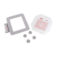 Vyšívací kovový rámeček PFAFF CREATIVE™ PETITE METAL HOOP 100x100 Vyšívací kovový rámeček PFAFF CREATIVE™ PETITE METAL HOOP 100x100