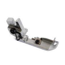 Patka pro rolovací steh na overlocky Toyota 11922, 1250002-350 Patka pro rolovací steh na overlocky Toyota 11922, 1250002-350